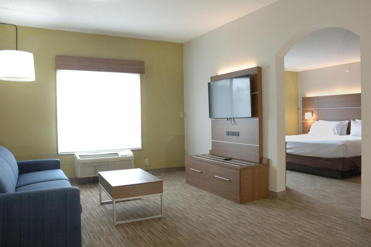 Holiday Inn Express Hotel & Suites Goshen By Ihg Экстерьер фото