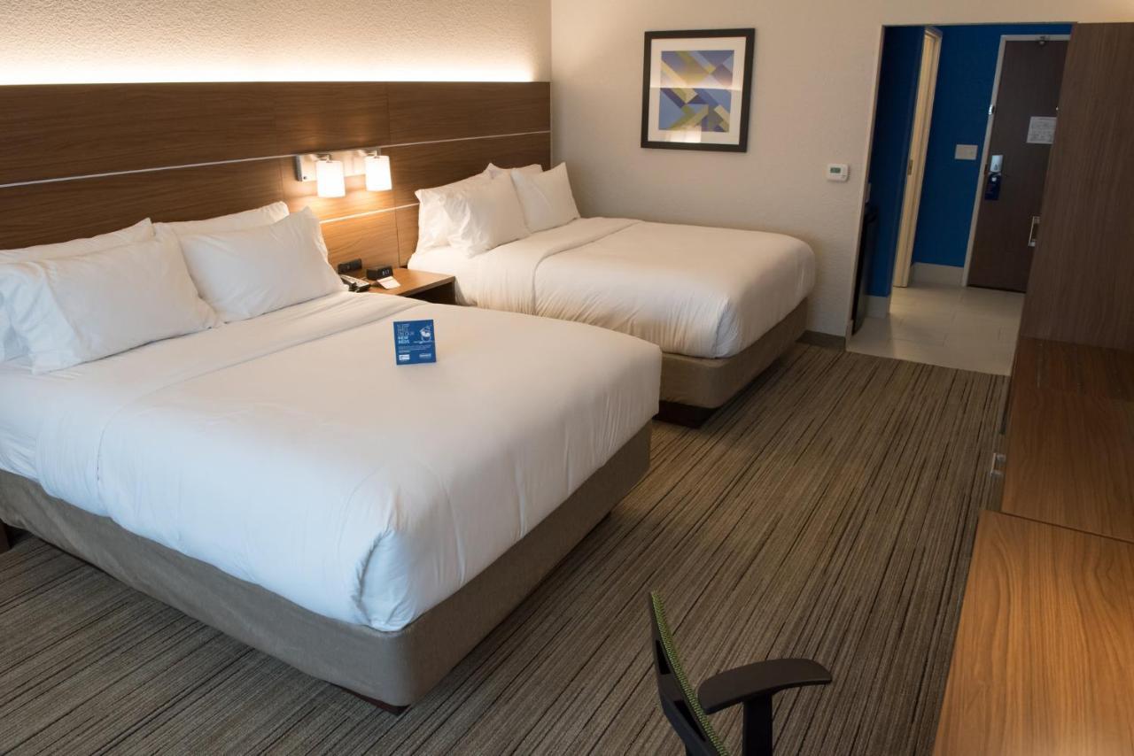 Holiday Inn Express Hotel & Suites Goshen By Ihg Экстерьер фото