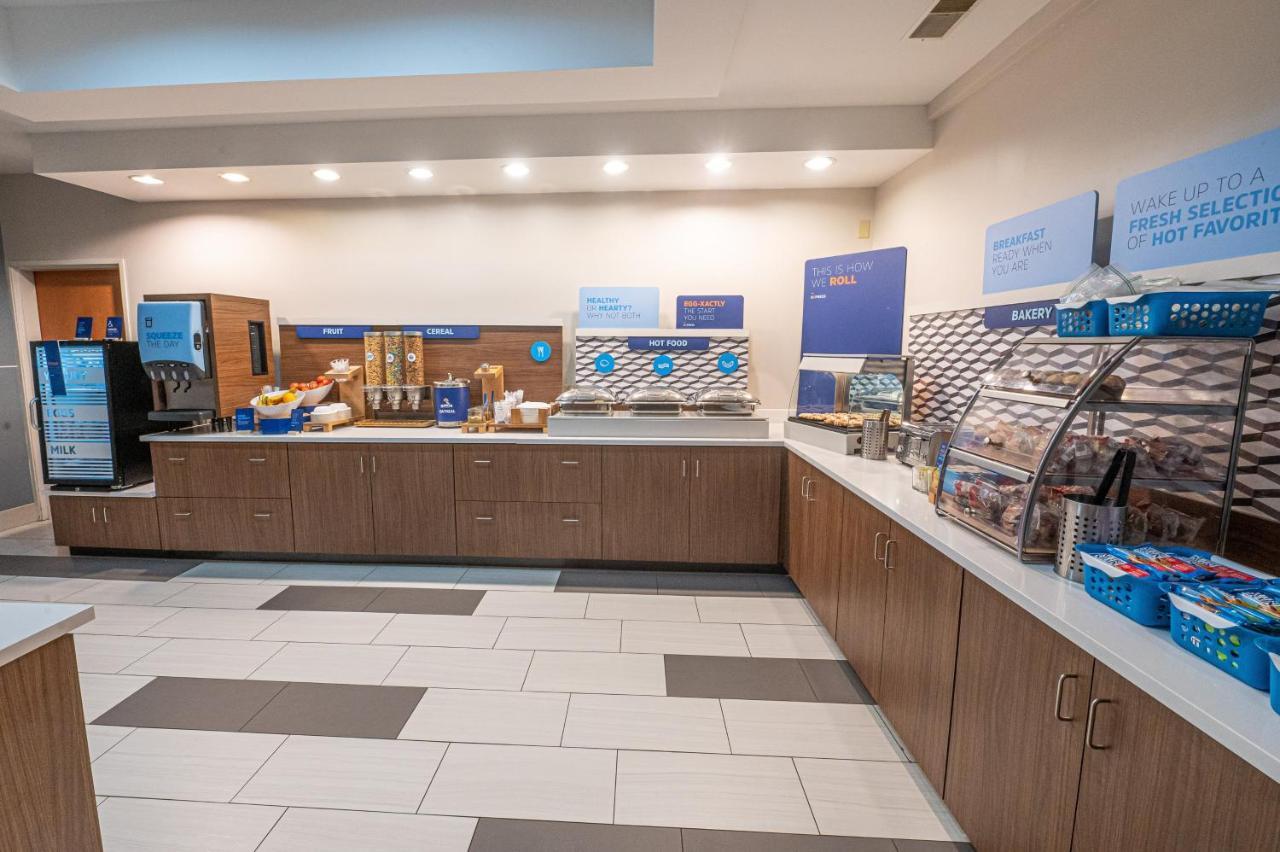 Holiday Inn Express Hotel & Suites Goshen By Ihg Экстерьер фото