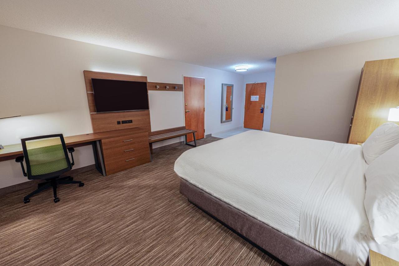 Holiday Inn Express Hotel & Suites Goshen By Ihg Экстерьер фото