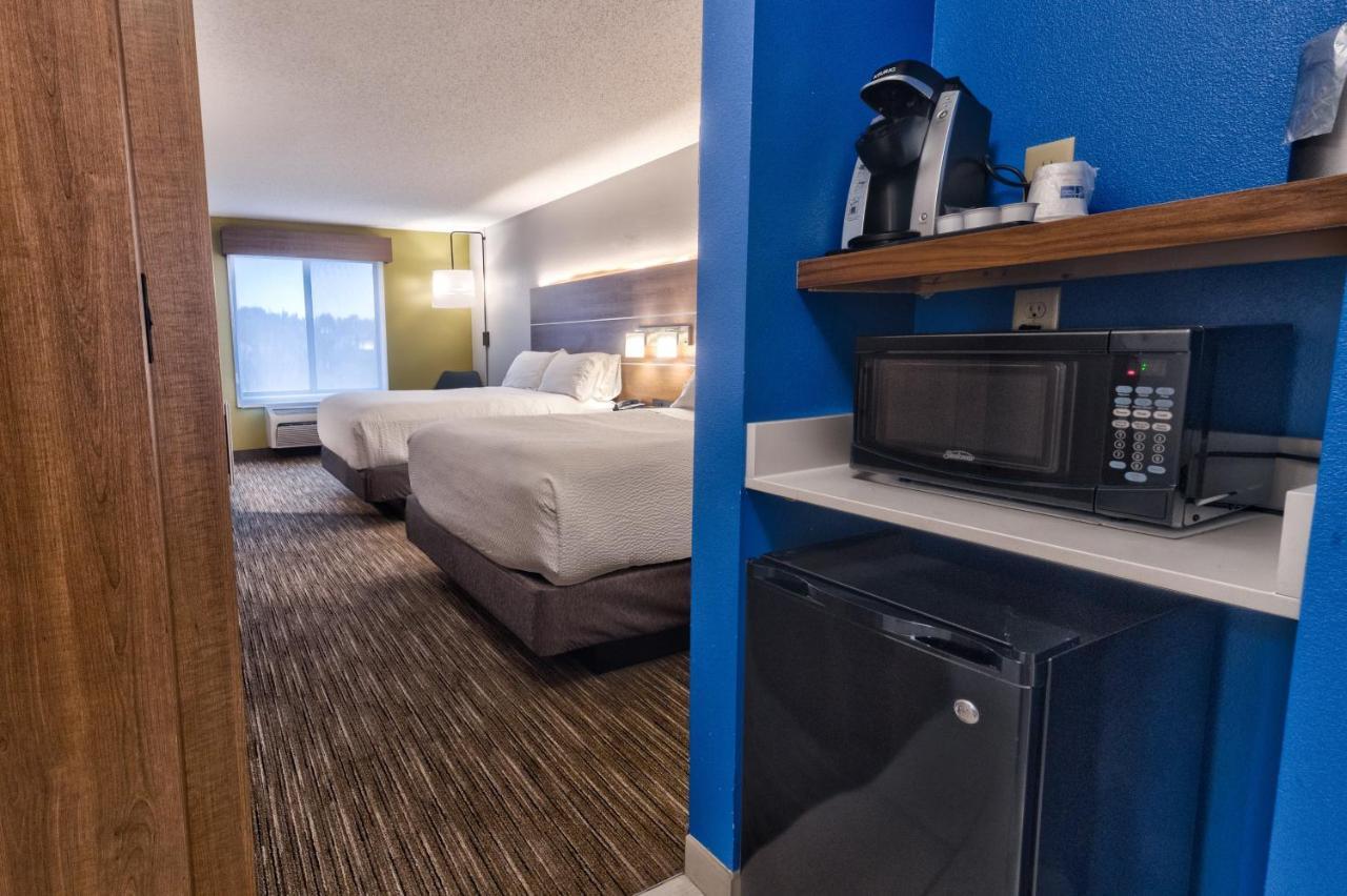 Holiday Inn Express Hotel & Suites Goshen By Ihg Экстерьер фото