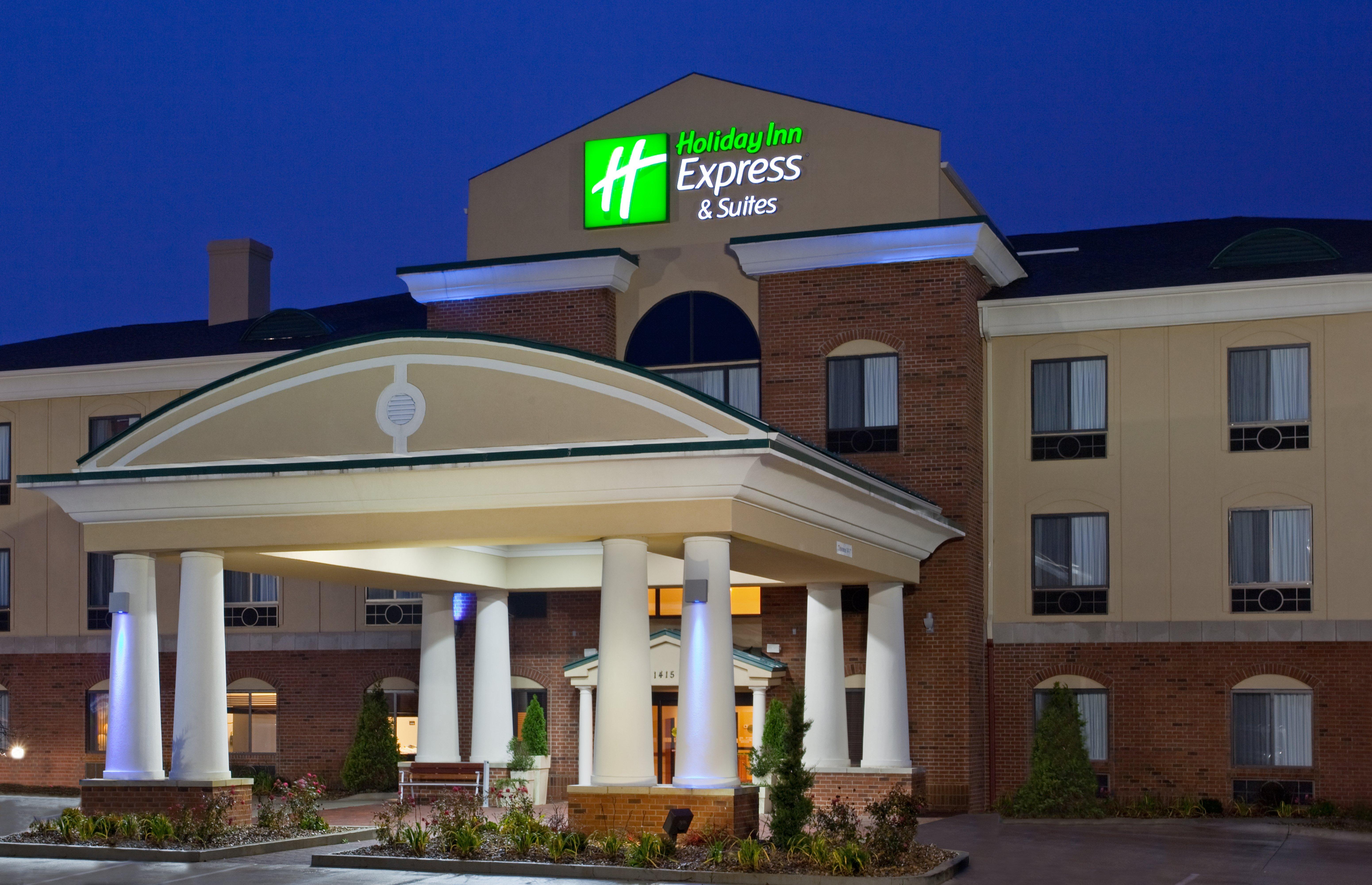 Holiday Inn Express Hotel & Suites Goshen By Ihg Экстерьер фото